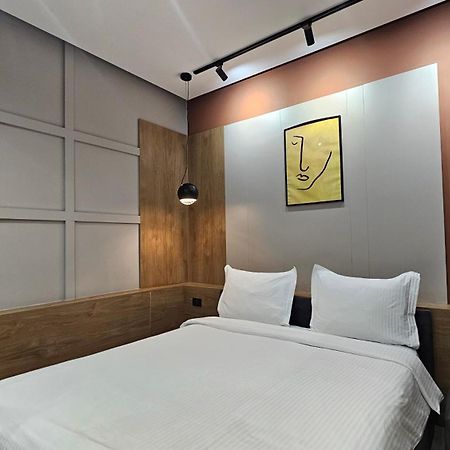 Tam Serviced Studio Apartments Next To Blloku 地拉那 外观 照片