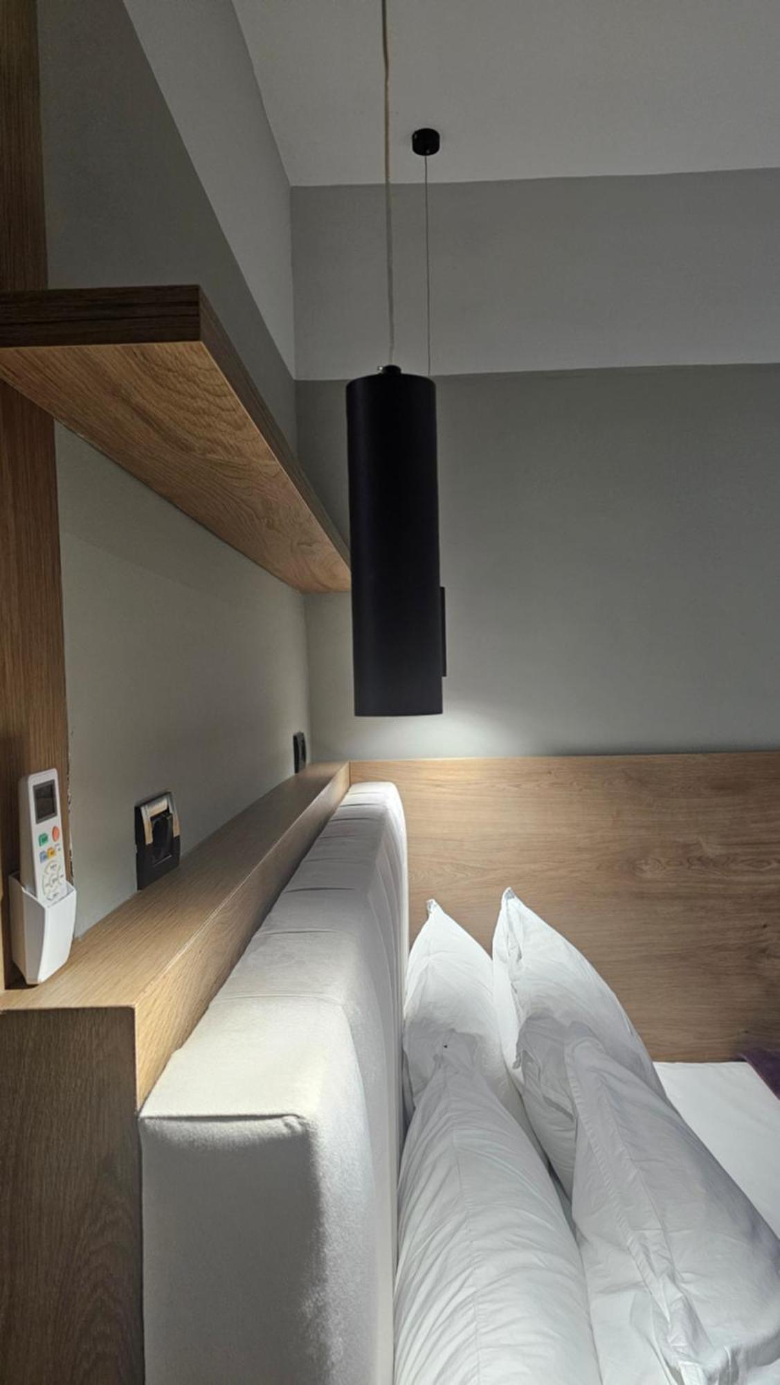 Tam Serviced Studio Apartments Next To Blloku 地拉那 外观 照片