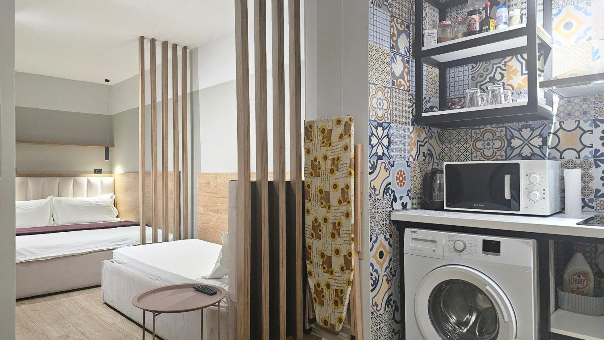 Tam Serviced Studio Apartments Next To Blloku 地拉那 外观 照片