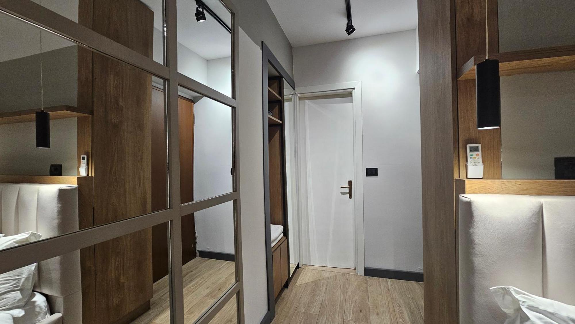 Tam Serviced Studio Apartments Next To Blloku 地拉那 外观 照片