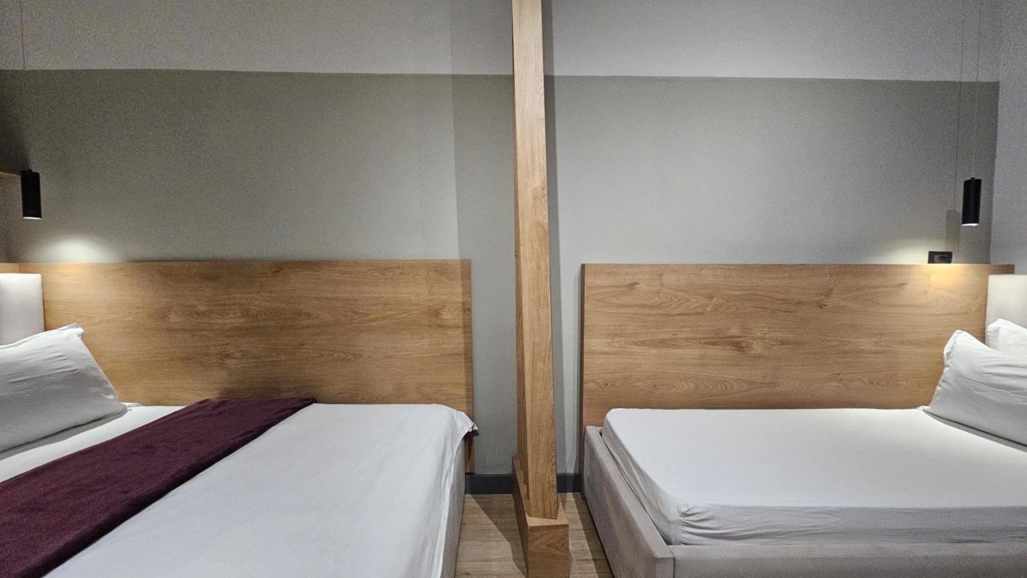 Tam Serviced Studio Apartments Next To Blloku 地拉那 外观 照片