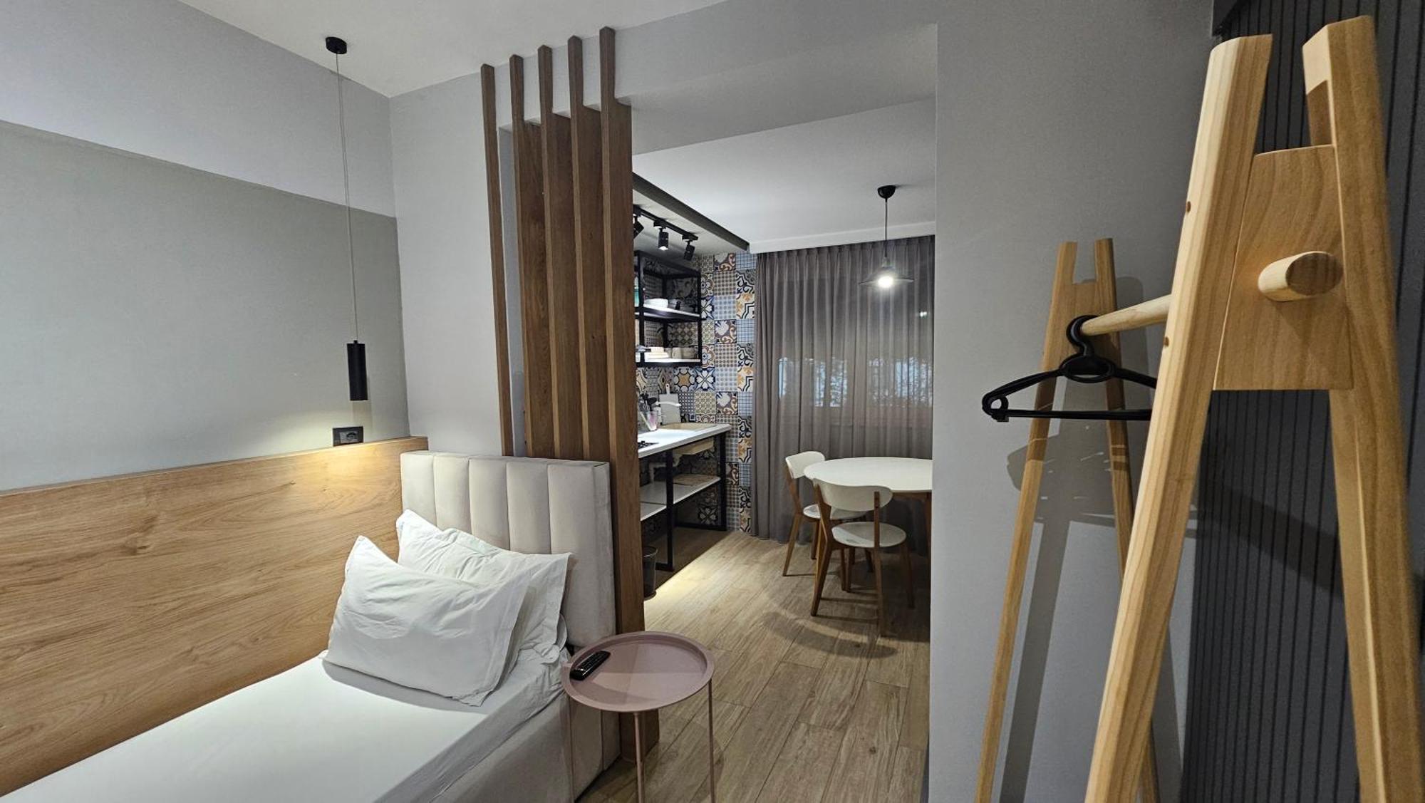 Tam Serviced Studio Apartments Next To Blloku 地拉那 外观 照片