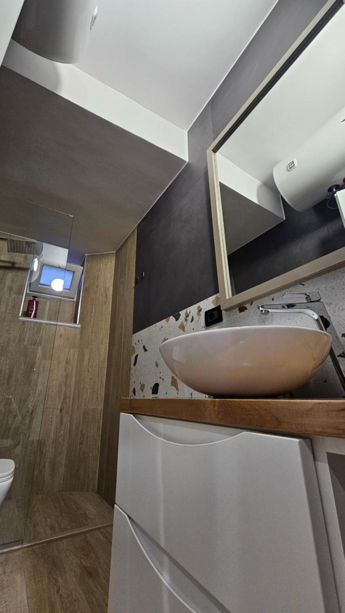 Tam Serviced Studio Apartments Next To Blloku 地拉那 外观 照片